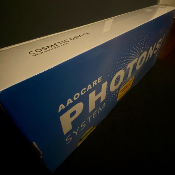 UNOPENED Skin Care Product In Box Photons Aaocare Infrared Light Therapy - Picture 2 of 2